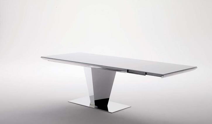 DIAMANTE DINING TABLE